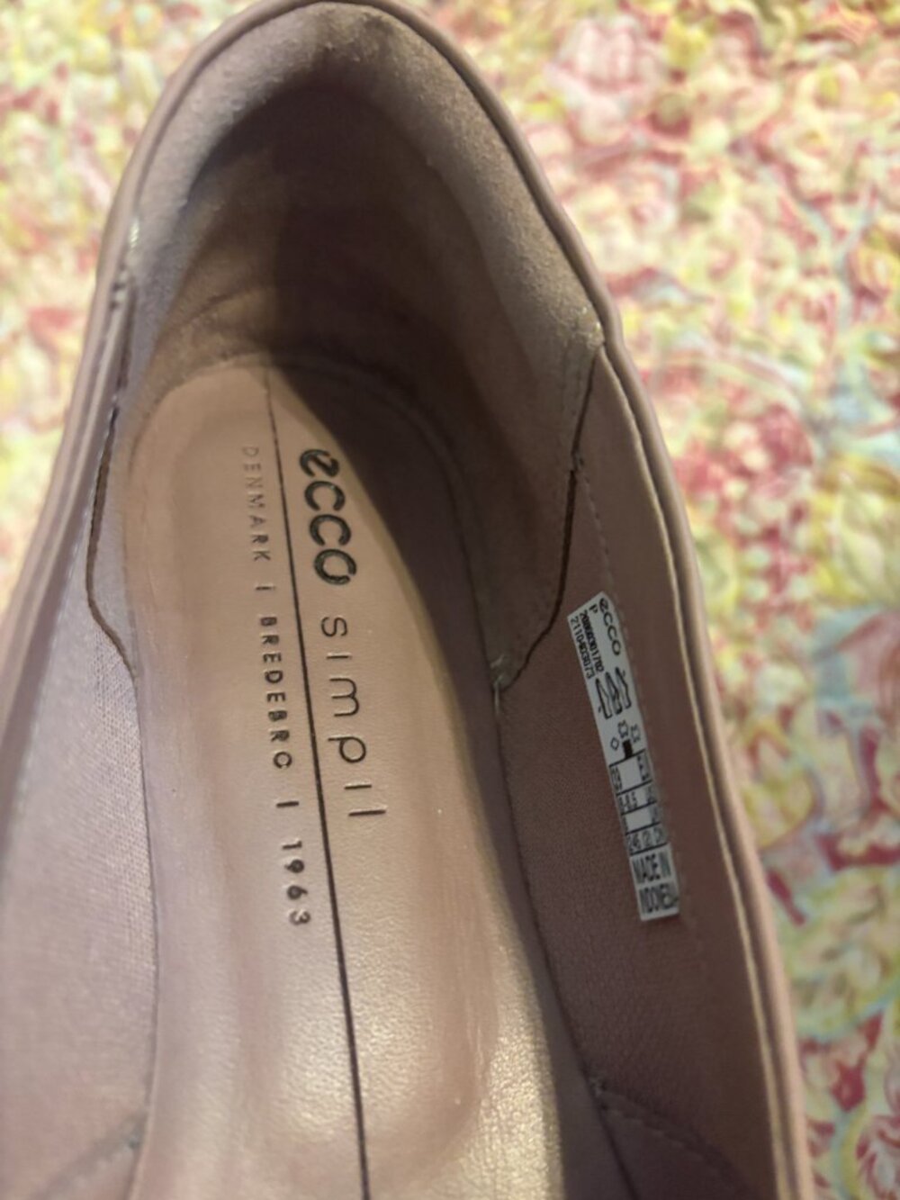Ecco Women's Simpil Woodrose Pink Leather Espadrille Loafers, size US8-8.5-EU39 - Picture 5 of 15